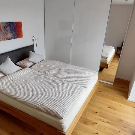 Amsee50 アパート Neuental